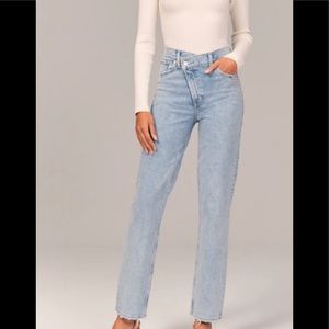 Ultra high rise 90s straight jean Abercrombie